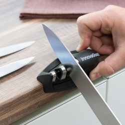 Aiguiseur à Couteaux Compact Knedhger InnovaGoods Messer und Schleifsteine
