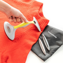 Brosse Anti-peluche avec Accessoires 4 en 1 Blint InnovaGoods  Autres produits ménagers